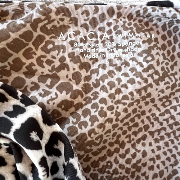 Acaica Swimwear leopard animal print set NEW bottoms - Picture 3 of 5